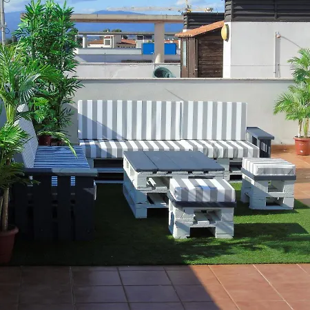 Avec Attico Et Piscine Apartament Roses